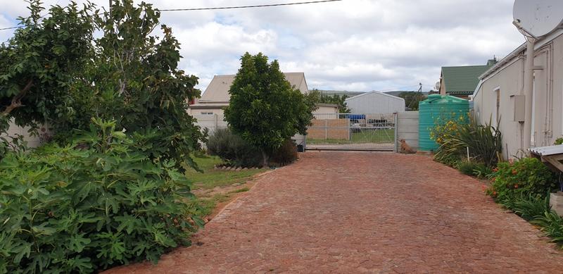 5 Bedroom Property for Sale in Albertinia Western Cape